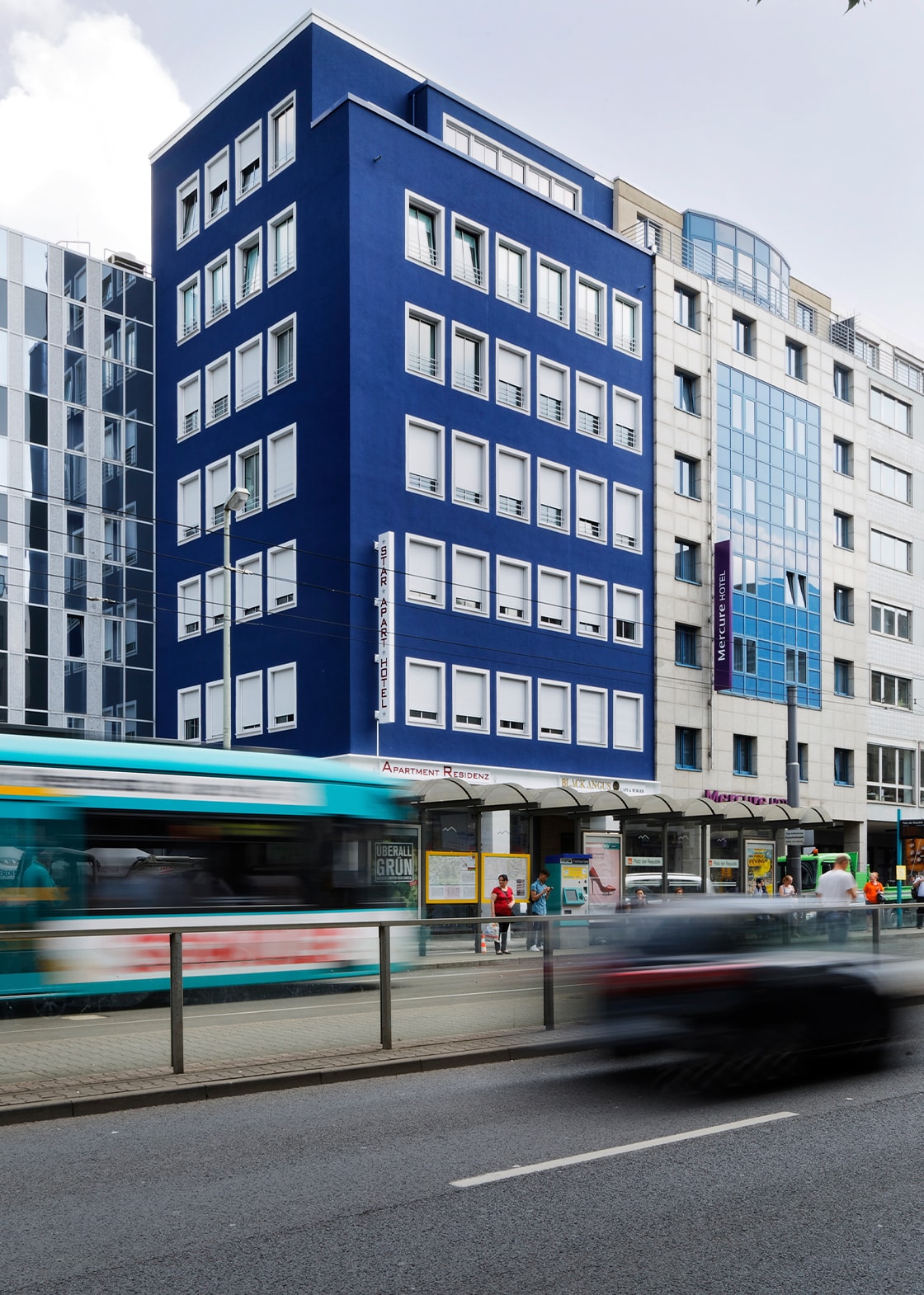 Revitalisierung und Aufstockung des Gebäudes in der Düsseldorfer Straße 22 in der Frankfurter Innenstadt