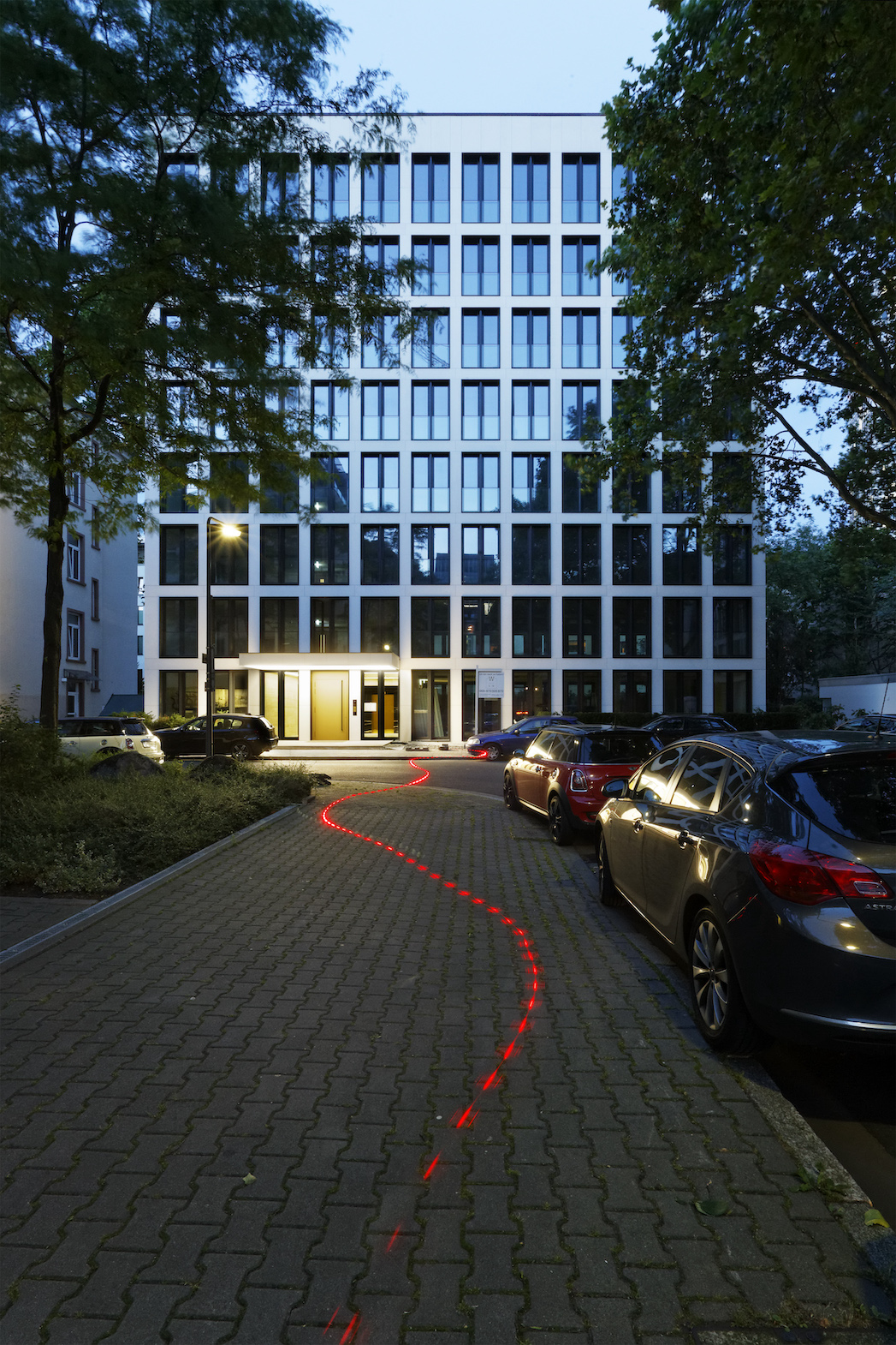 Revitalisierung und Design Enhancement für ein Bürohaus im Frankfurter Westend